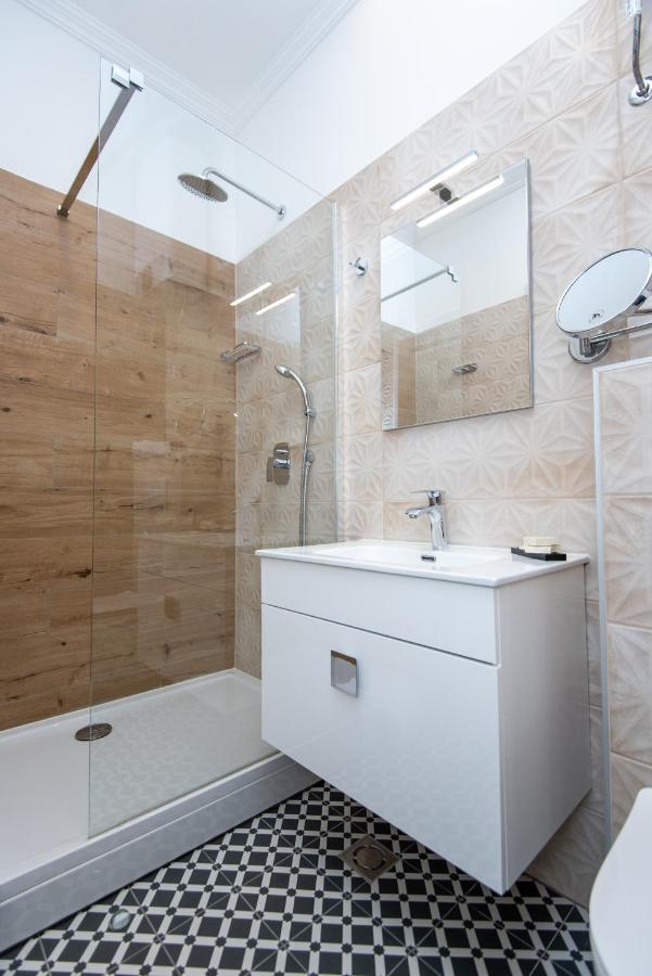 Megapolis City Center Suites Сараево Экстерьер фото